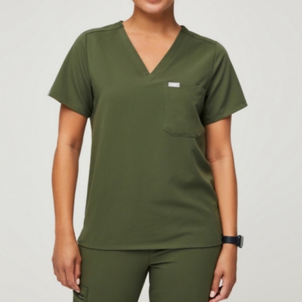 FIGS Olive Green Catarina scrub Top v neck technical collection size X-small